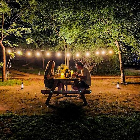 Готель Camp Leopard - Yala Safari Glamping Екстер'єр фото