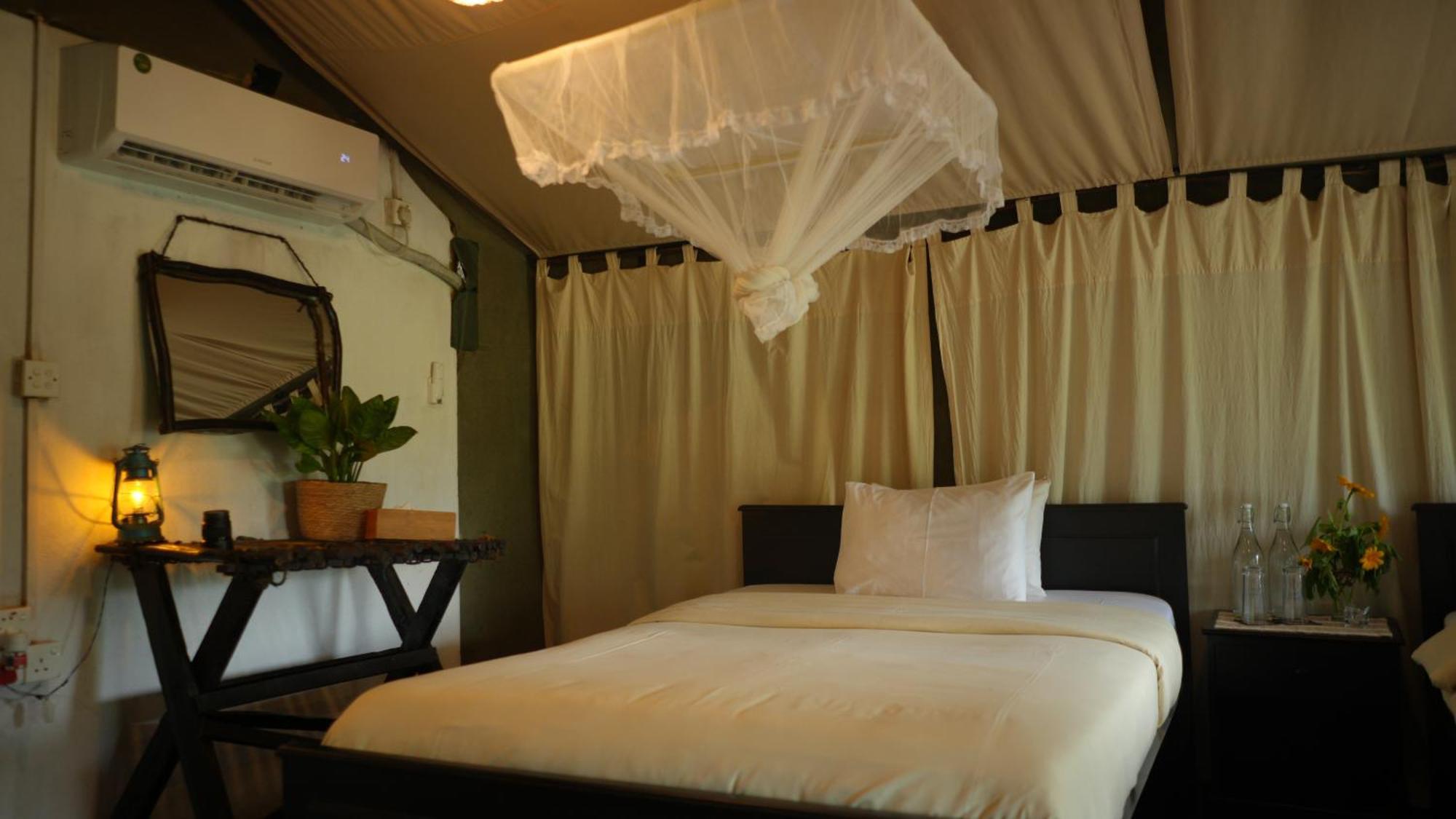 Готель Camp Leopard - Yala Safari Glamping Екстер'єр фото